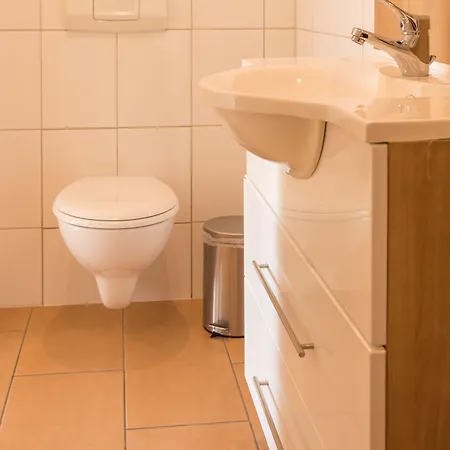 Am Buergerpark 2* 韦尔特