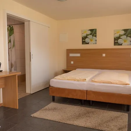 Am Buergerpark 汽车旅馆