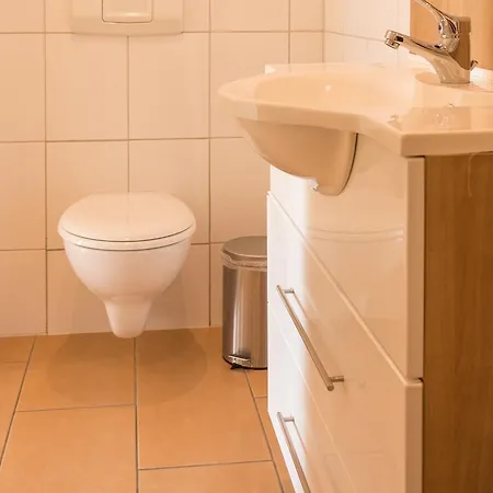 汽车旅馆 Am Buergerpark 2*